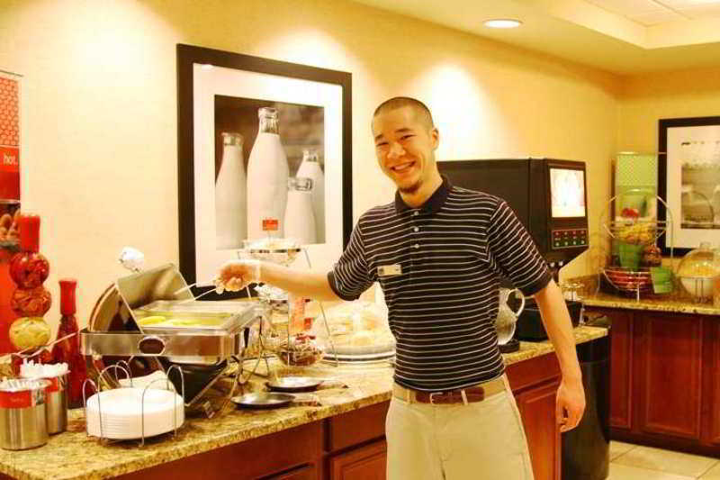 Hampton Inn & Suites Burlington Restaurante foto